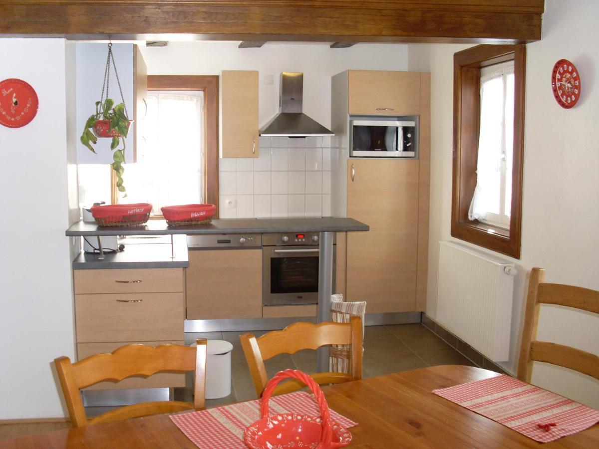 Gites Et Chambres D'Hotes Maison Ungerer Hunspach Exterior photo